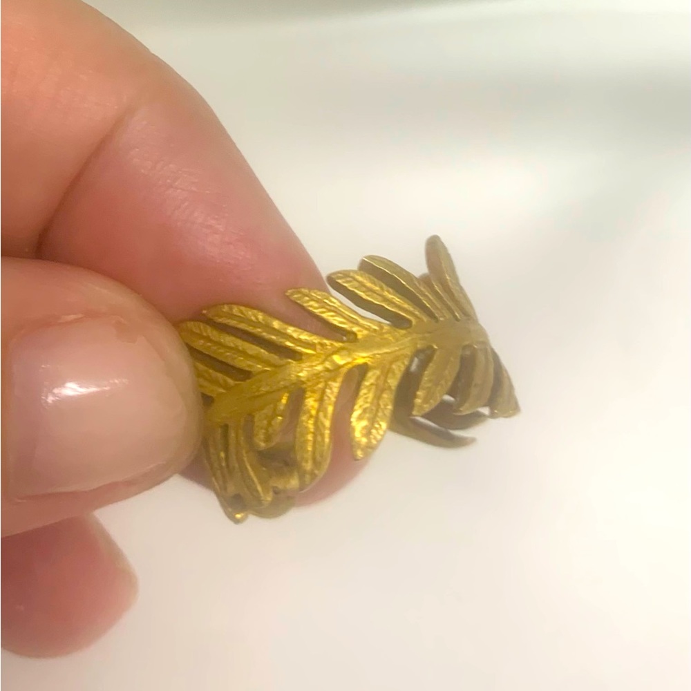 Julie Vos ring!